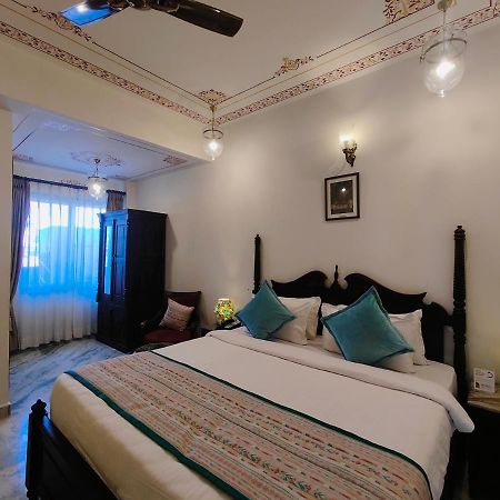 The Amar Mahal By Trulyy Hotel อุเดเปอร์ ภายนอก รูปภาพ