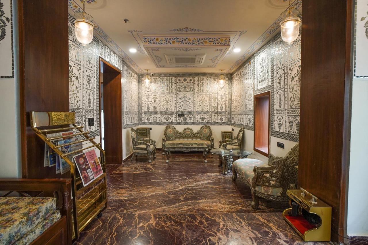 The Amar Mahal By Trulyy Hotel อุเดเปอร์ ภายนอก รูปภาพ