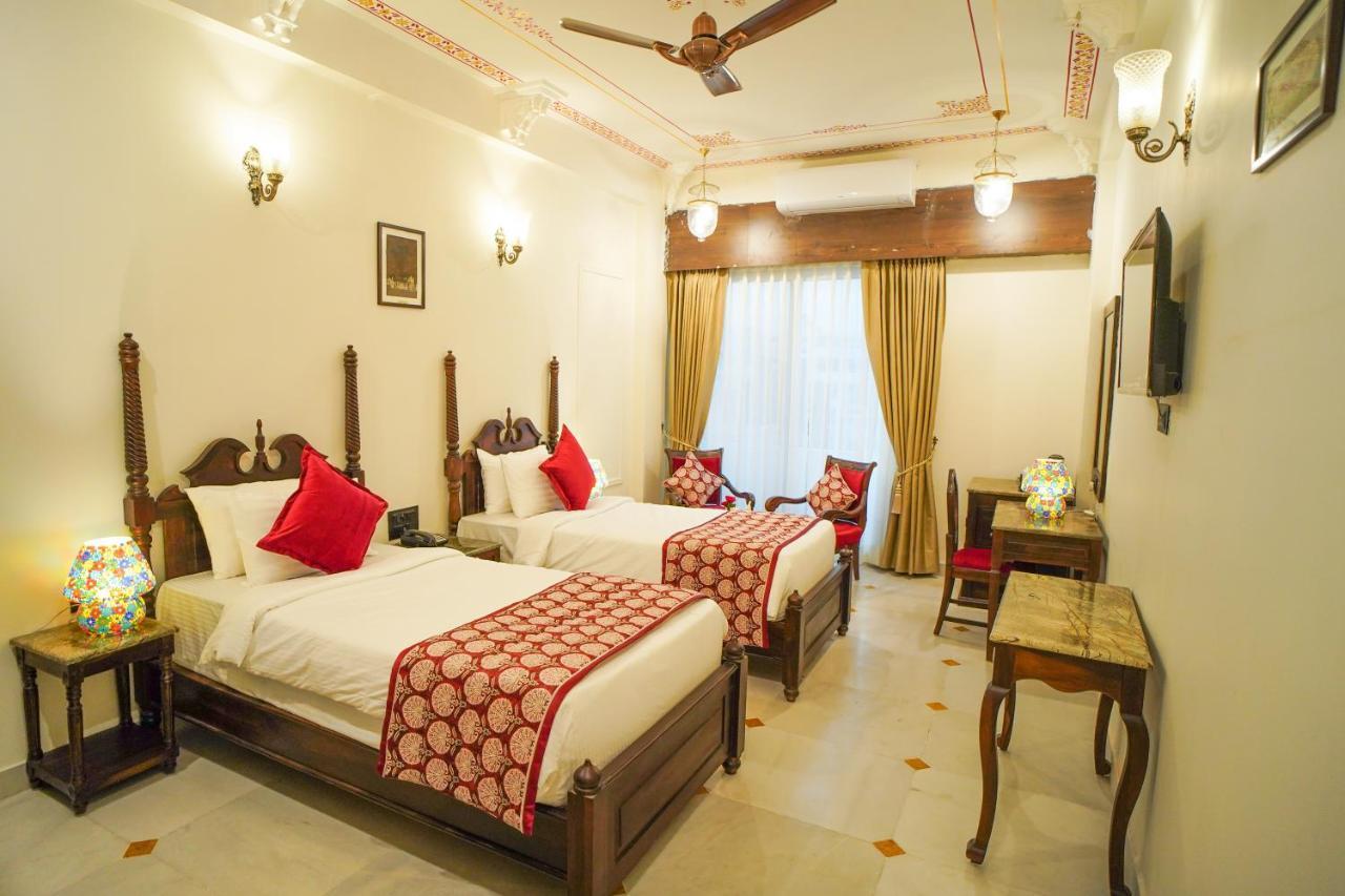 The Amar Mahal By Trulyy Hotel อุเดเปอร์ ภายนอก รูปภาพ