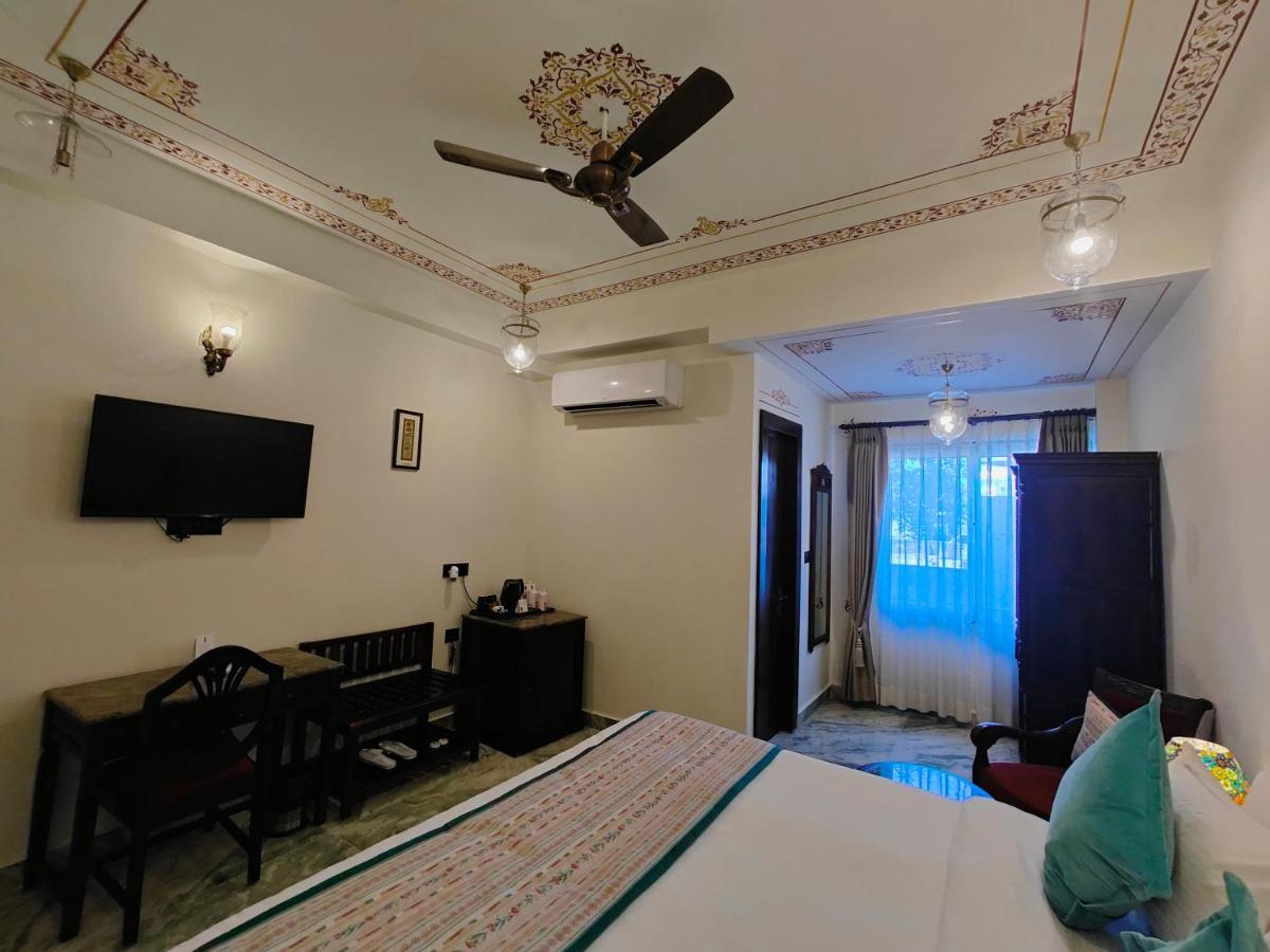 The Amar Mahal By Trulyy Hotel อุเดเปอร์ ภายนอก รูปภาพ