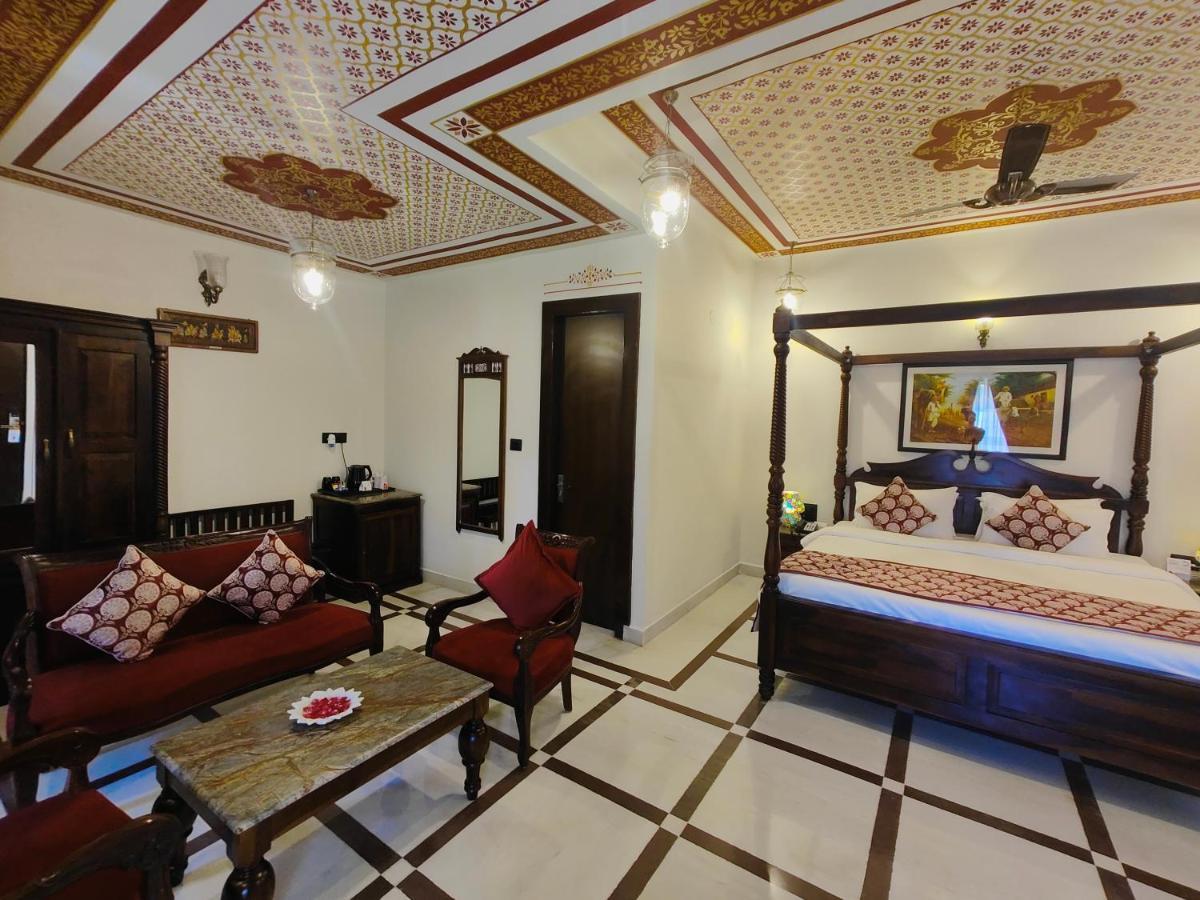 The Amar Mahal By Trulyy Hotel อุเดเปอร์ ภายนอก รูปภาพ