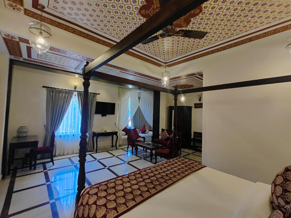 The Amar Mahal By Trulyy Hotel อุเดเปอร์ ภายนอก รูปภาพ